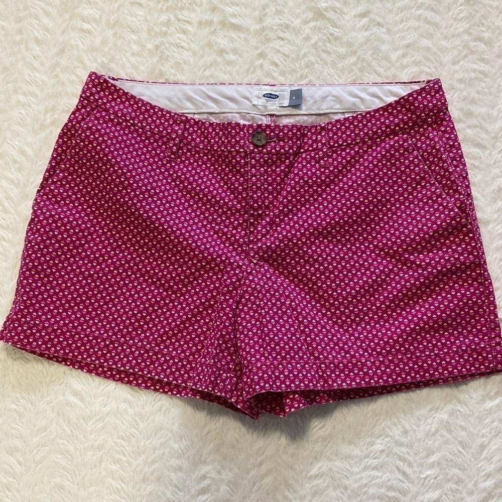 Old Navy 3" short floral pattern 100% COTTON
